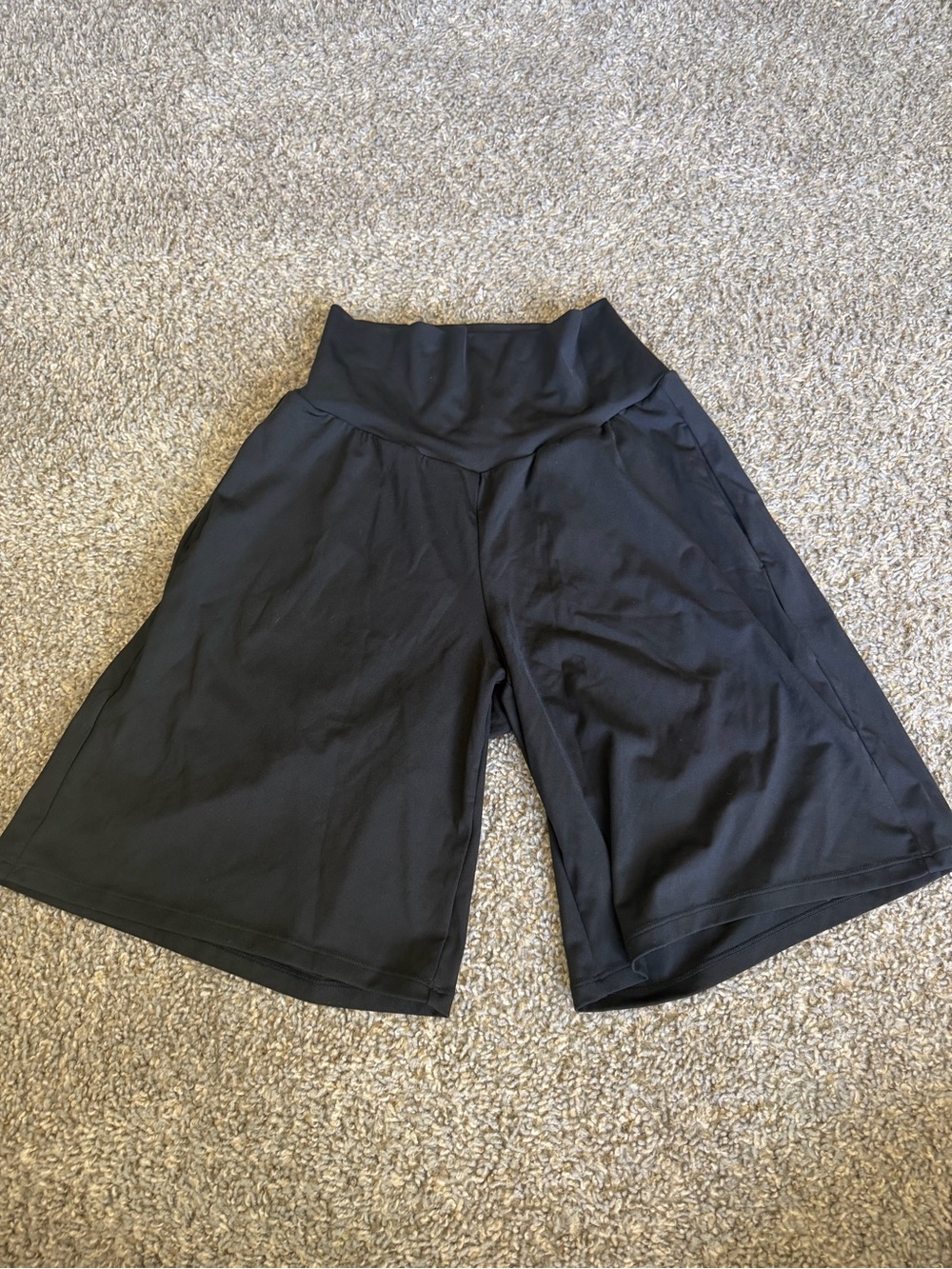 NWOT HALARA Black Wide-Leg Athletic Shorts with High Waist